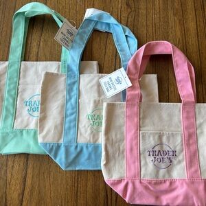 Trader Joe's Canvas Tote Bags Set